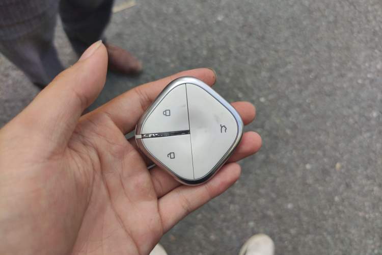 Used Baojun Spark 2023 Flagship Edition Vehicle Key