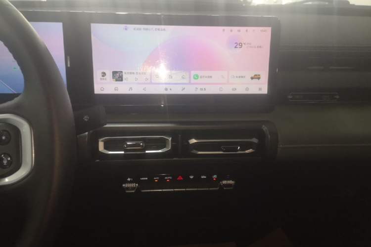 Used Baojun Spark 2023 Flagship Edition Audio And AC Panel
