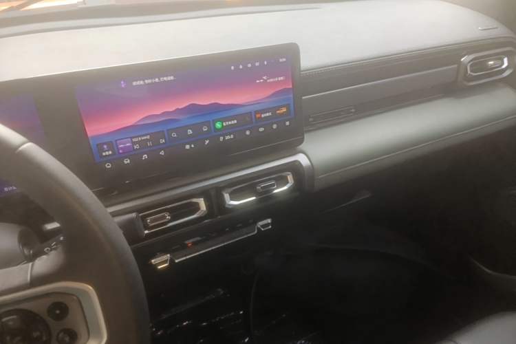 Used Baojun Spark 2023 Intelligent Premium Edition Audio And AC Panel