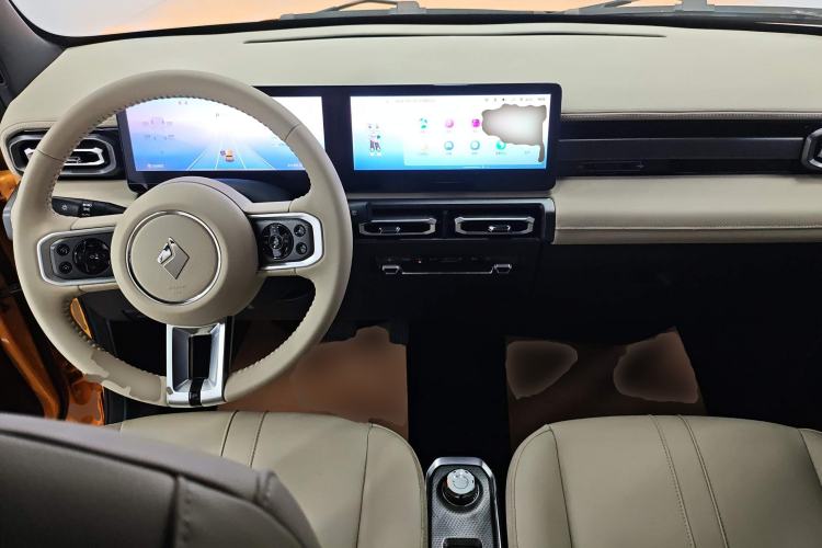 Used Baojun Spark 2023 Flagship Edition Center Console