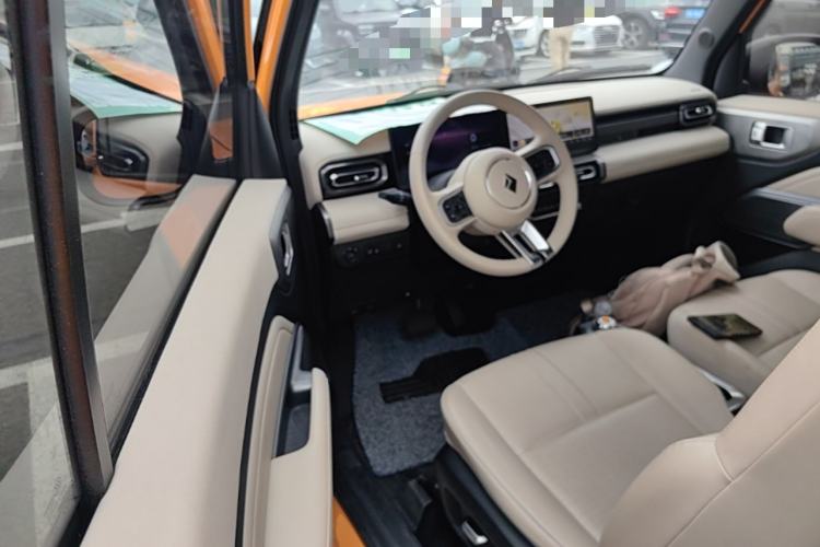 Used Baojun Spark 2023 Intelligent Premium Edition Driver Seat