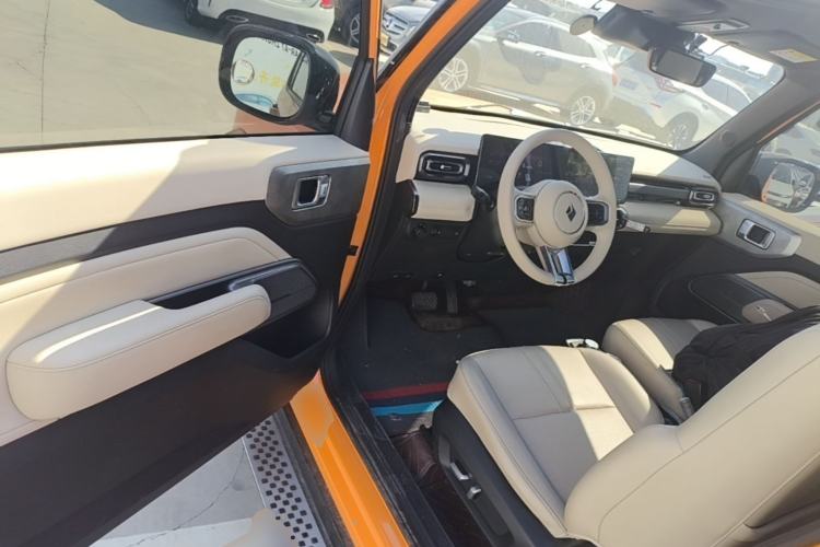 Used Baojun Spark 2023 Intelligent Premium Edition Driver Seat