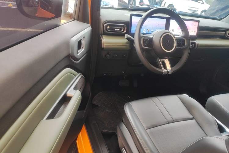 Used Baojun Spark 2023 Intelligent Premium Edition Driver Seat