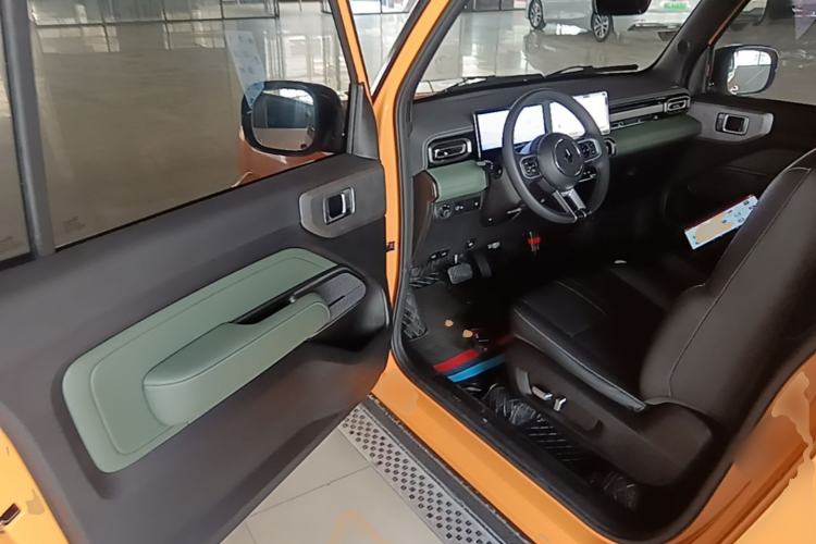 Used Baojun Spark 2023 Intelligent Premium Edition Driver Seat