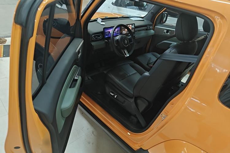 Used Baojun Spark 2023 Intelligent Premium Edition Driver Seat