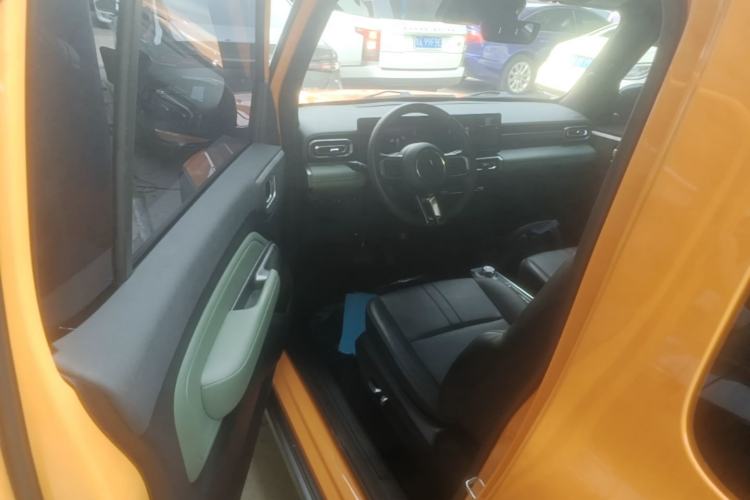 Used Baojun Spark 2023 Intelligent Premium Edition Driver Seat