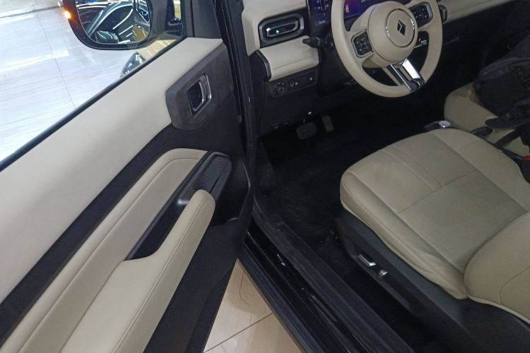Used Baojun Spark 2023 Intelligent Premium Edition Driver Seat