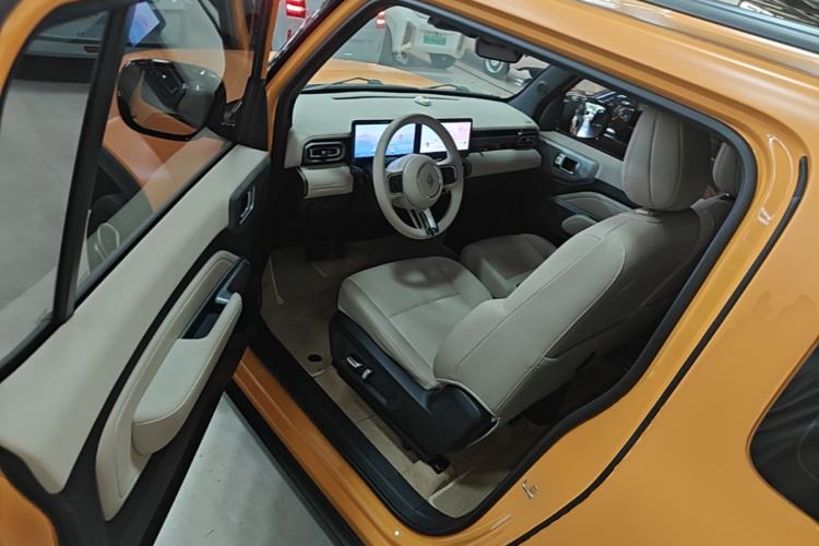 Used Baojun Spark 2023 Intelligent Premium Edition Driver Seat