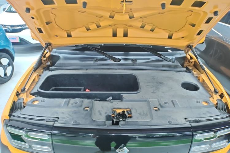 Used Baojun Spark 2023 Intelligent Premium Edition Engine Bay