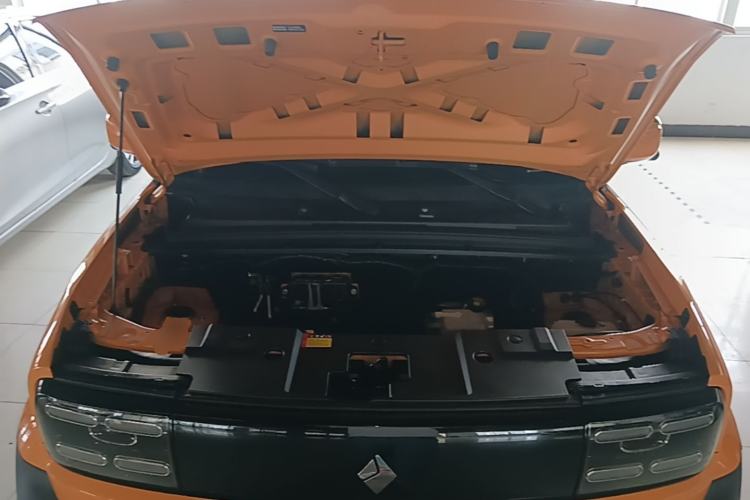 Used Baojun Spark 2023 Intelligent Premium Edition Engine Bay