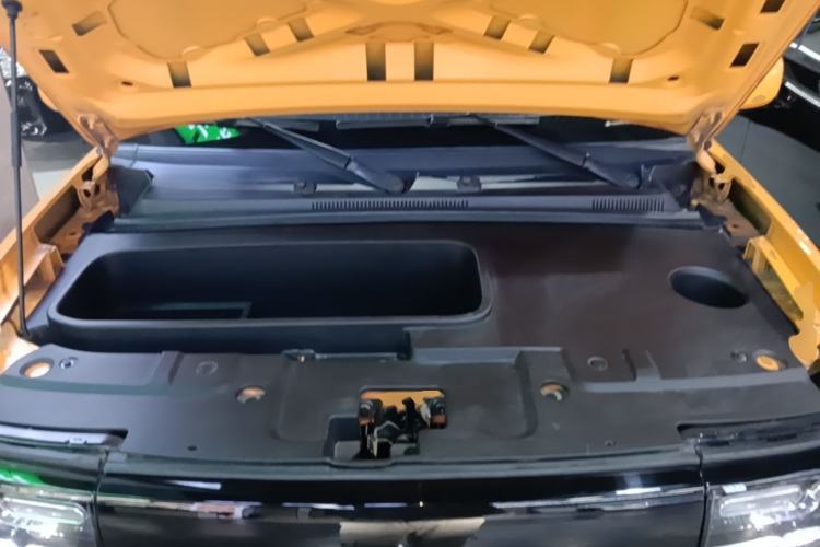 Used Baojun Spark 2023 Flagship Edition Engine Bay