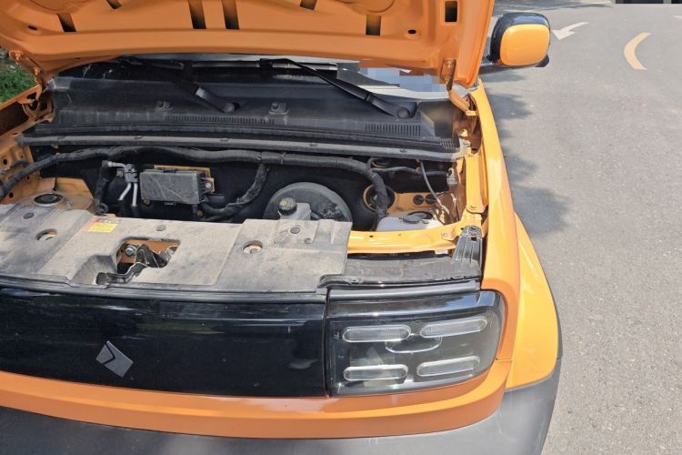 Used Baojun Spark 2023 Flagship Edition Engine Bay Left