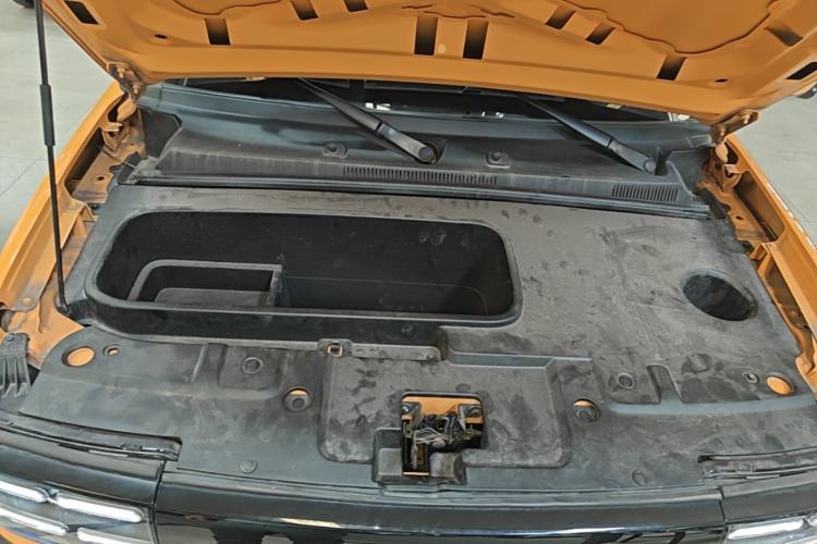 Used Baojun Spark 2023 Intelligent Premium Edition Engine Bay