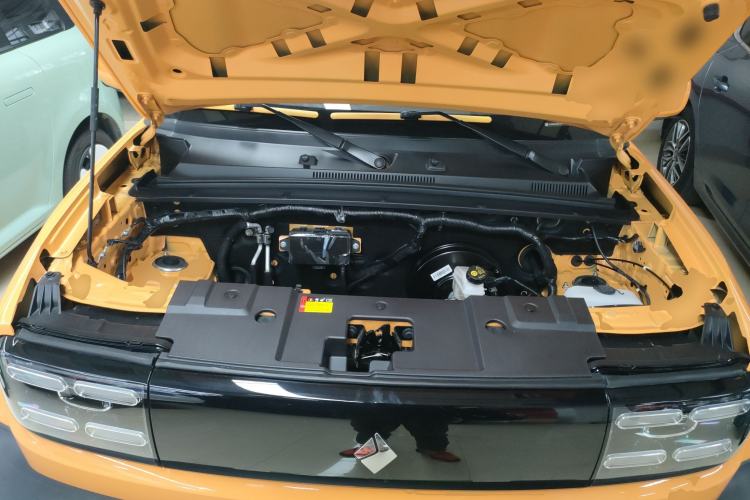 Used Baojun Spark 2023 Flagship Edition Engine Bay