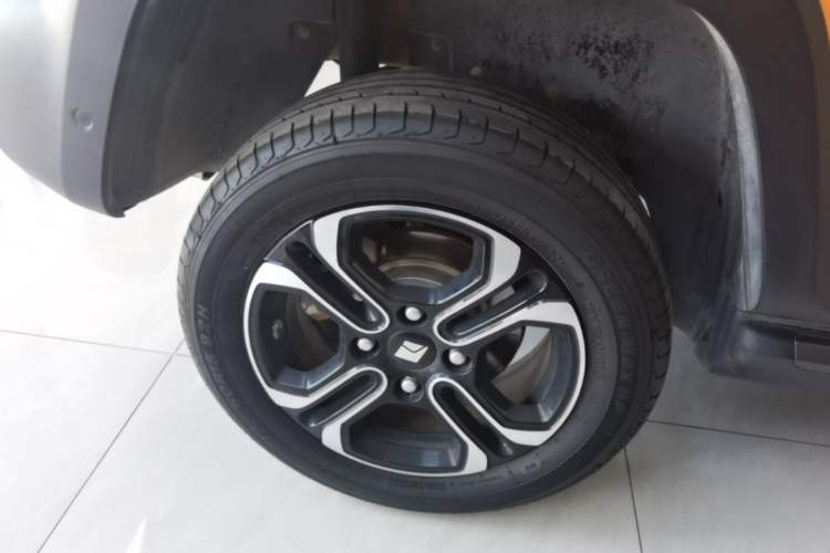 Used Baojun Spark 2023 Intelligent Premium Edition Exterior 5