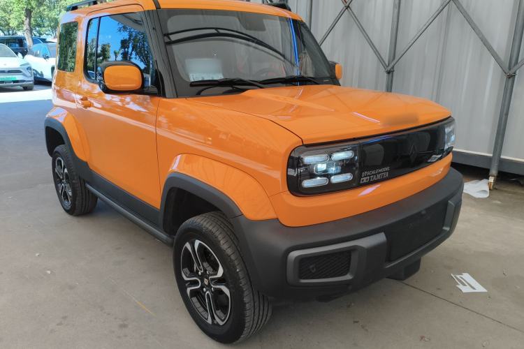 Used Baojun Spark 2023 Flagship Edition Front Right 45 Deg