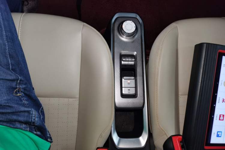 Used Baojun Spark 2023 Flagship Edition Gear Lever
