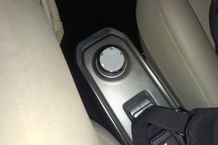 Used Baojun Spark 2023 Intelligent Premium Edition Gear Lever