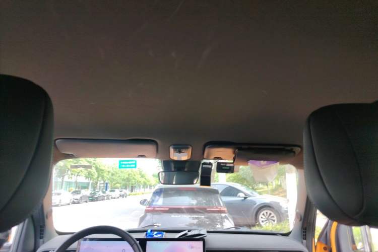 Used Baojun Spark 2023 Flagship Edition Headliner