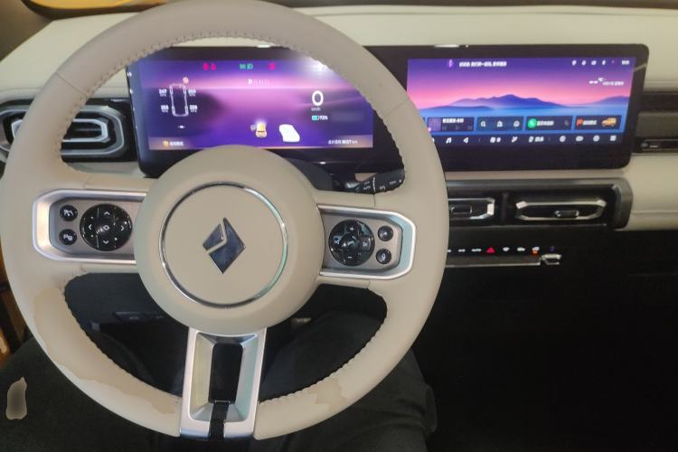Used Baojun Spark 2023 Intelligent Premium Edition Interior 2