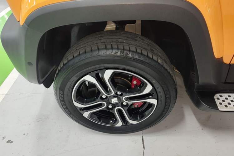 Used Baojun Spark 2023 Intelligent Premium Edition Left Front Wheel Hub