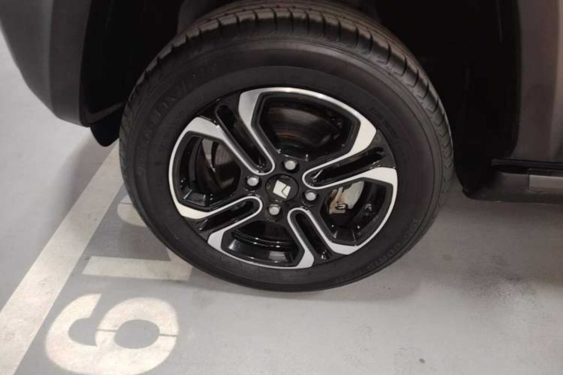 Used Baojun Spark 2023 Flagship Edition Left Front Wheel Hub
