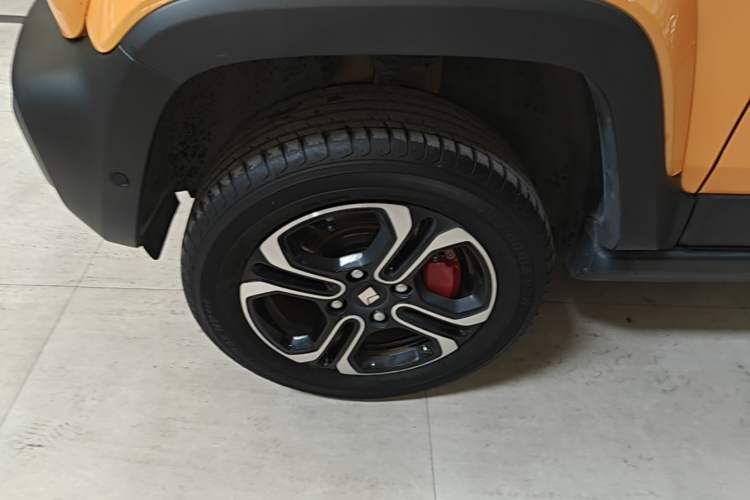 Used Baojun Spark 2023 Intelligent Premium Edition Left Front Wheel Hub