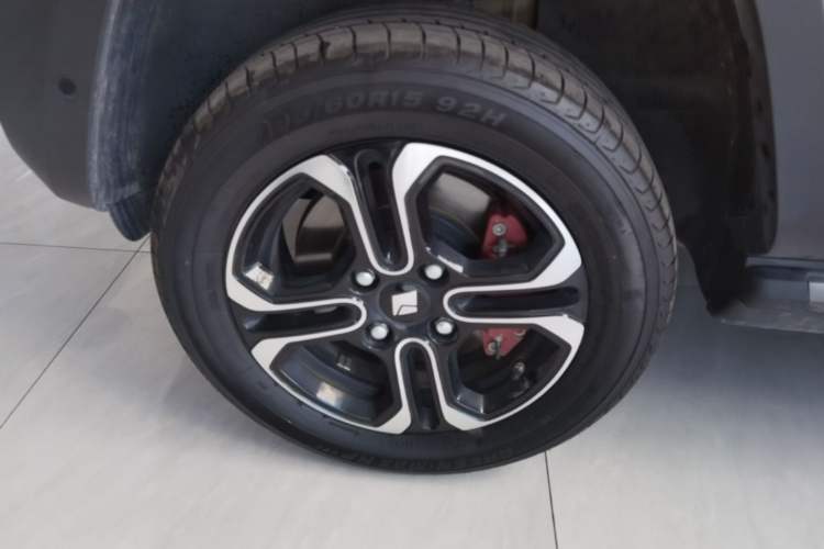 Used Baojun Spark 2023 Intelligent Premium Edition Left Front Wheel Hub