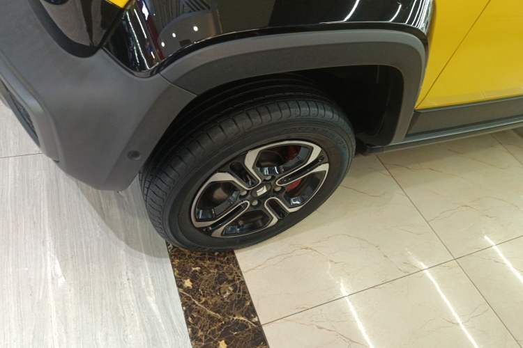 Used Baojun Spark 2023 Intelligent Premium Edition Left Front Wheel Hub