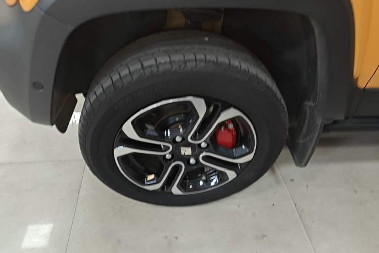 Used Baojun Spark 2023 Intelligent Premium Edition Left Front Wheel Hub