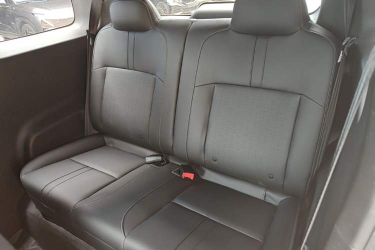 Used Baojun Spark 2023 Intelligent Premium Edition Left Rear Seat