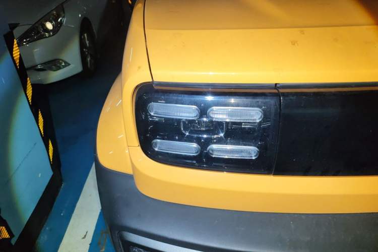 Used Baojun Spark 2023 Intelligent Premium Edition Right Front Headlight