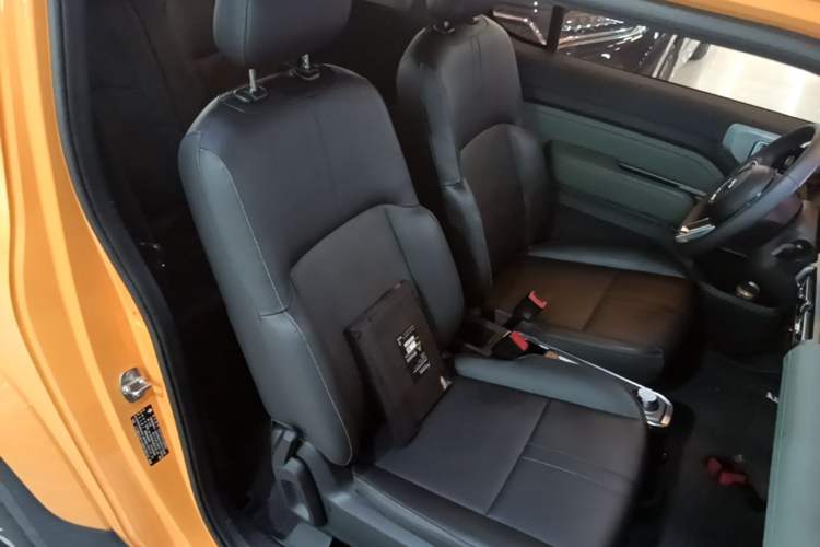 Used Baojun Spark 2023 Flagship Edition Right Front Seat