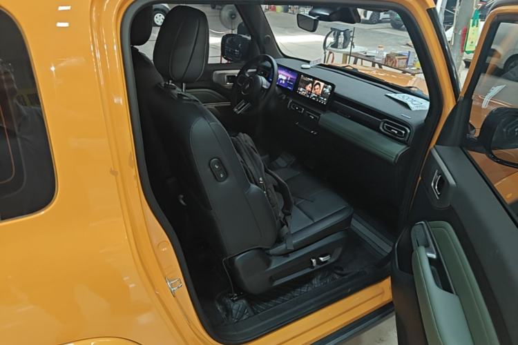 Used Baojun Spark 2023 Intelligent Premium Edition Right Front Seat