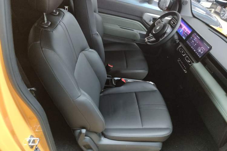 Used Baojun Spark 2023 Flagship Edition Right Front Seat