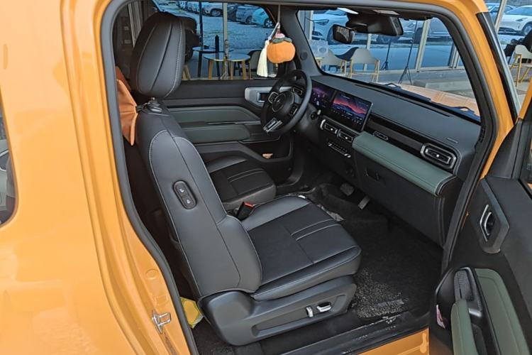 Used Baojun Spark 2023 Intelligent Premium Edition Right Front Seat