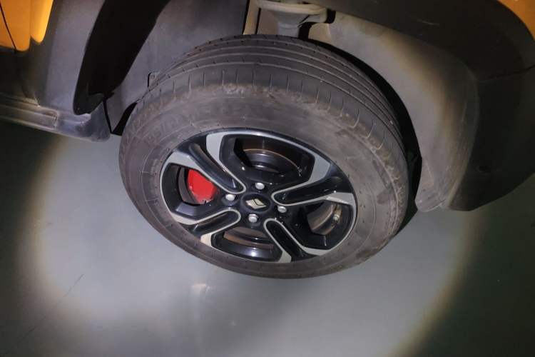 Used Baojun Spark 2023 Intelligent Premium Edition Right Front Wheel Hub
