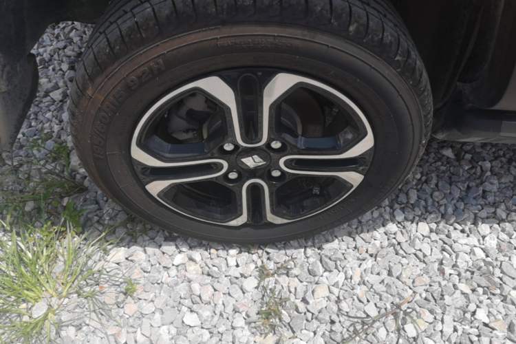 Used Baojun Spark 2023 Intelligent Premium Edition Right Rear Wheel Hub