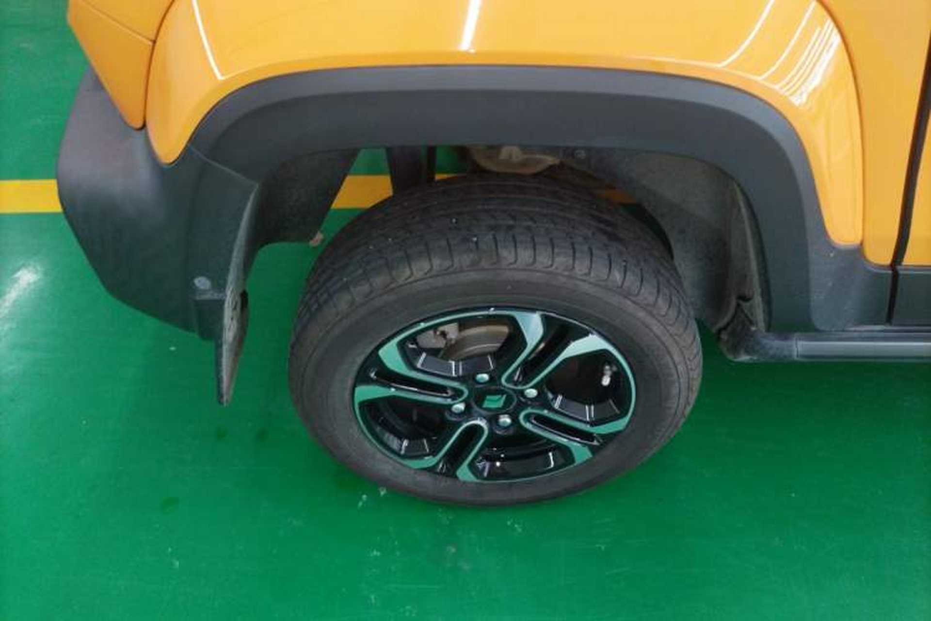 Used Baojun Spark 2023 Intelligent Premium Edition Right Rear Wheel Hub
