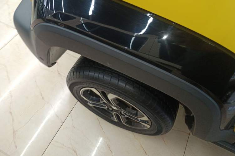 Used Baojun Spark 2023 Intelligent Premium Edition Right Rear Wheel Hub