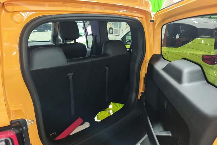 Used Baojun Spark 2023 Intelligent Premium Edition Trunk