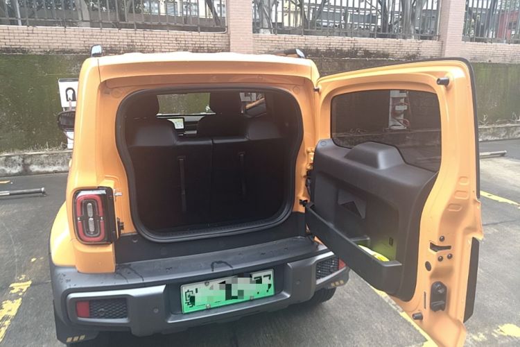 Used Baojun Spark 2023 Flagship Edition Trunk