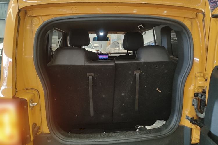 Used Baojun Spark 2023 Flagship Edition Trunk