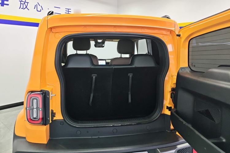Used Baojun Spark 2023 Flagship Edition Trunk