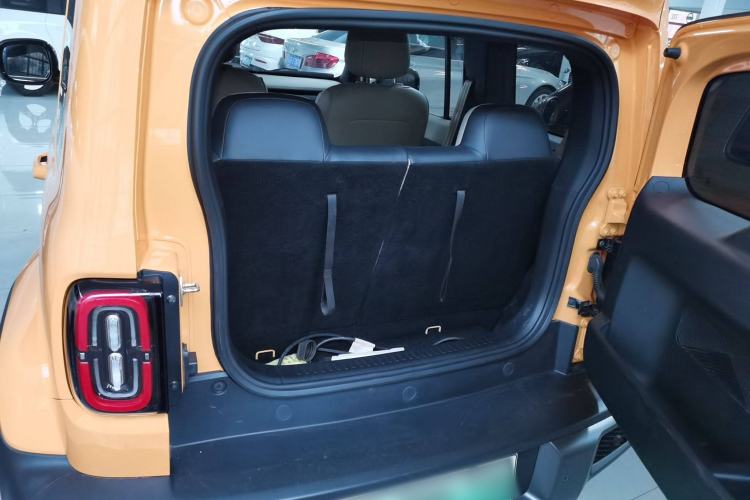 Used Baojun Spark 2023 Flagship Edition Trunk