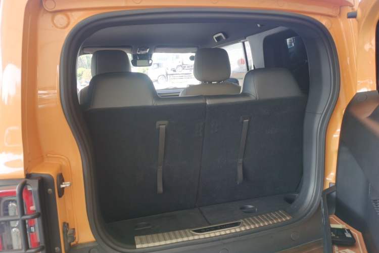Used Baojun Spark 2023 Flagship Edition Trunk