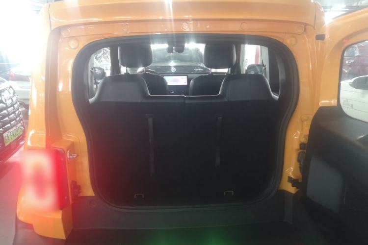 Used Baojun Spark 2023 Flagship Edition Trunk
