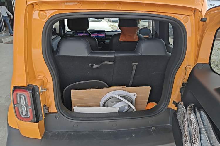 Used Baojun Spark 2023 Intelligent Premium Edition Trunk