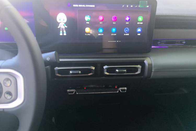 Used Baojun Spark 2024 Intelligent Premium Edition Audio And AC Panel