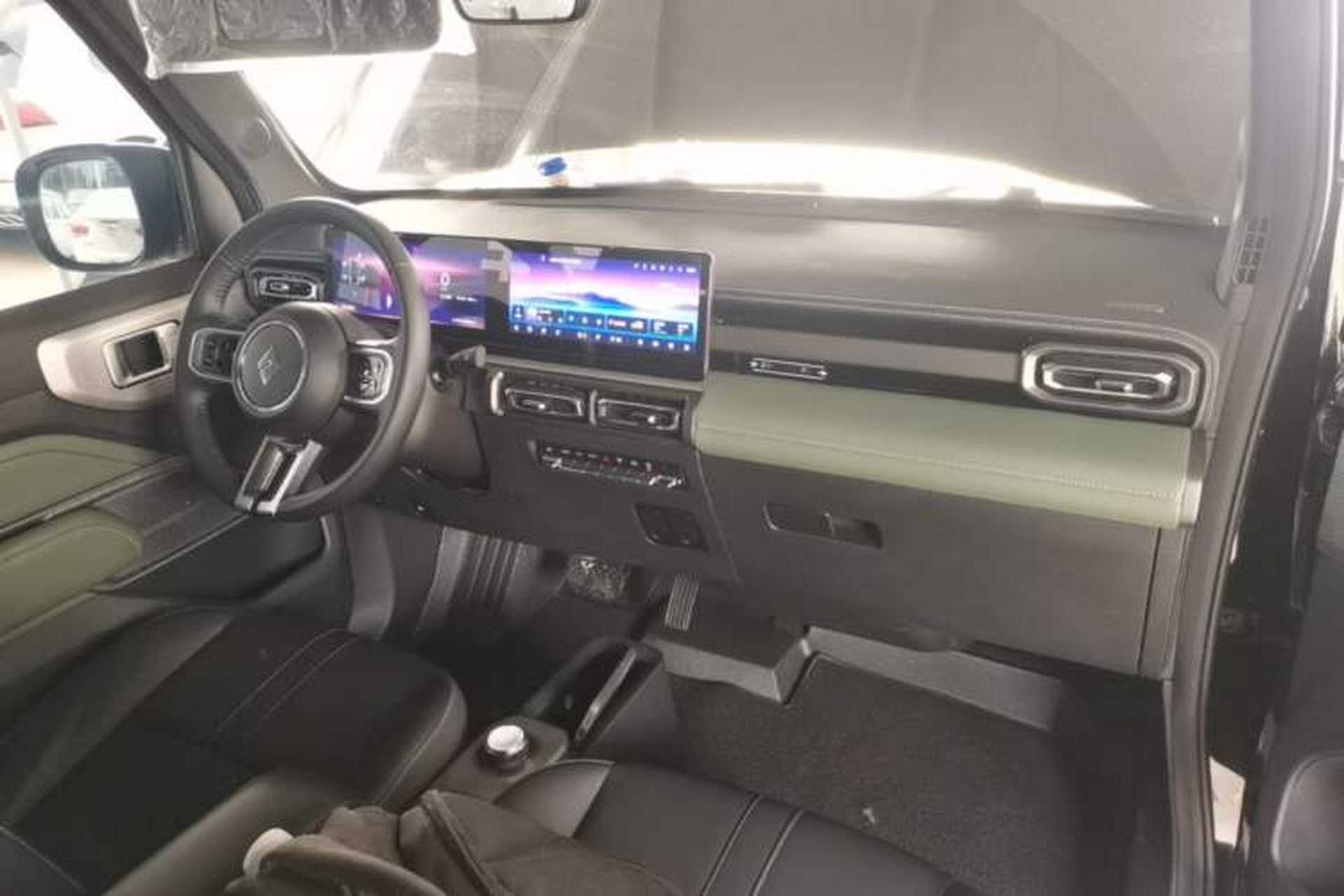 Used Baojun Spark 2024 Intelligent Premium Edition Center Console